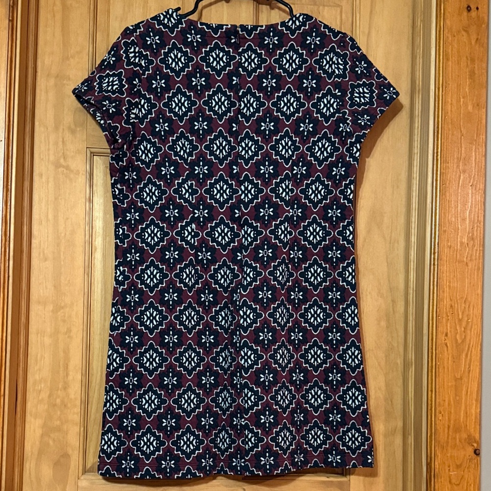 Geometric Patterned Dress - Picture 4 of 5